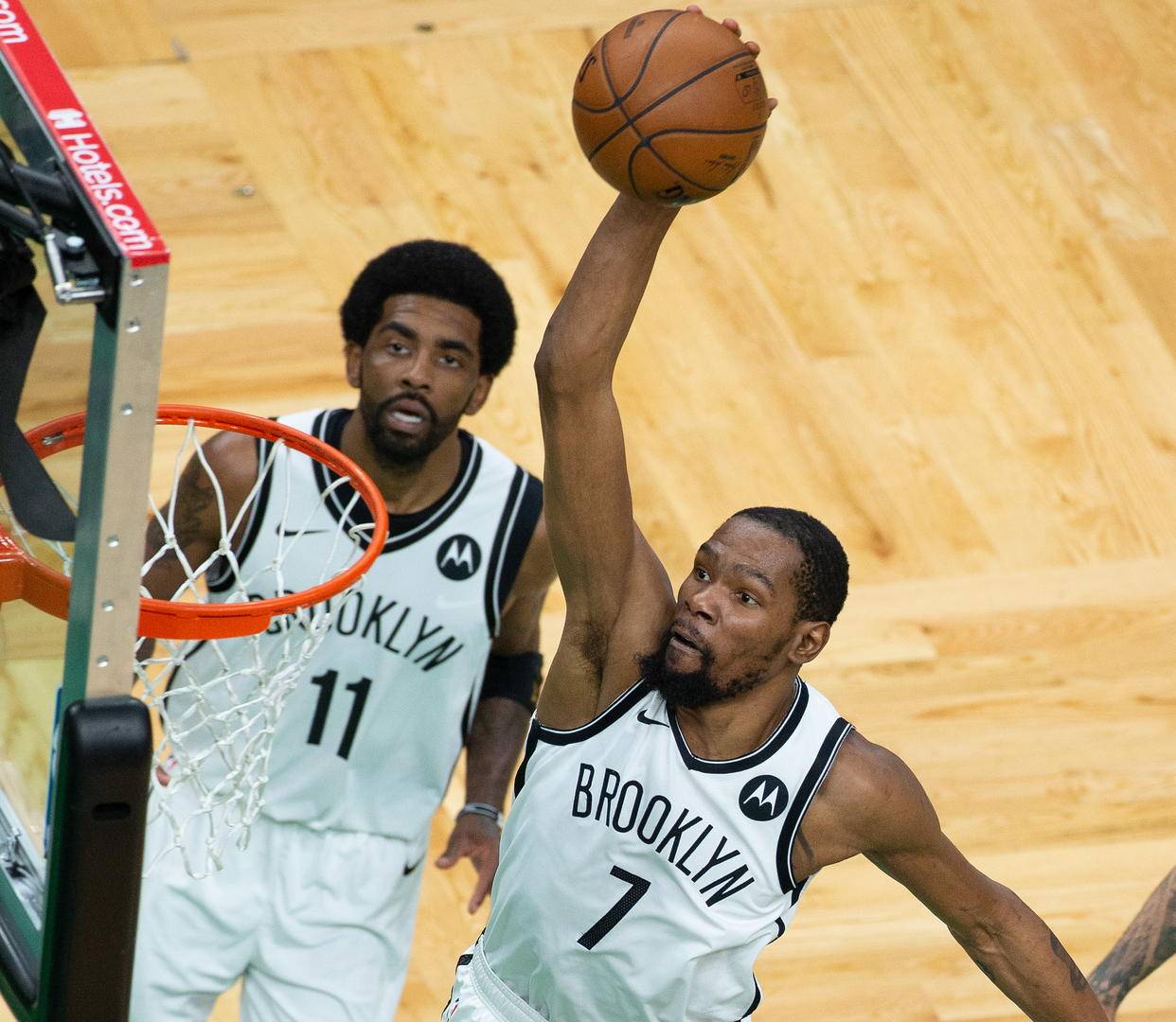 BOB体育官网平台包含离谱！内马尔在篮网比赛中官方发布新规集结日犹他爵士调整名单以备NBA总决赛，费城76人围绕法国杯刷新队史纪录的词条